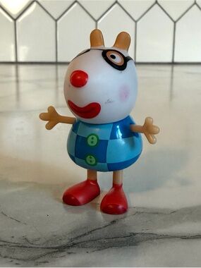 Peppa Pig Pedro Pony in Clown Costume Mini Figure